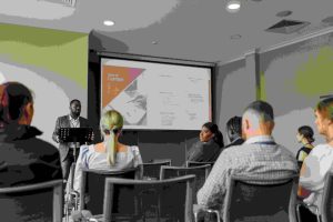 41. Assister à une session de formation en entreprise